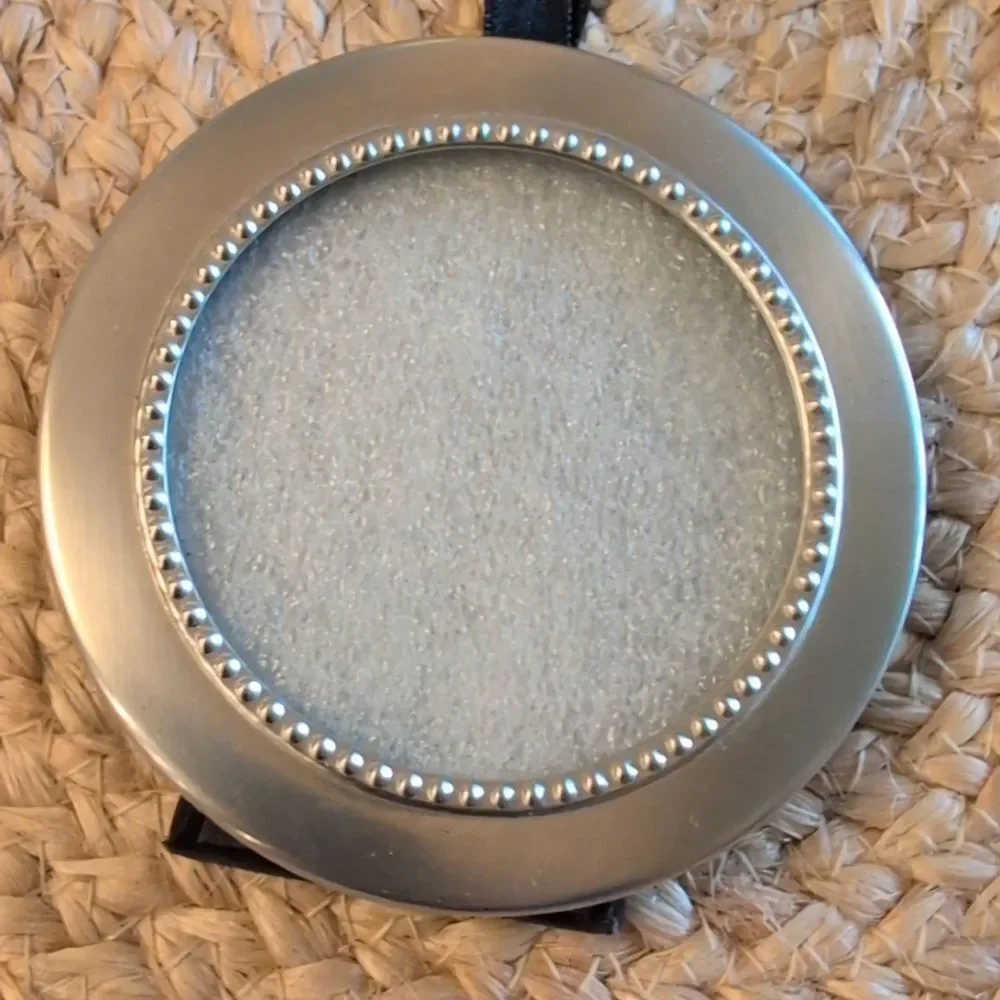 Eddie Bauer elegant round